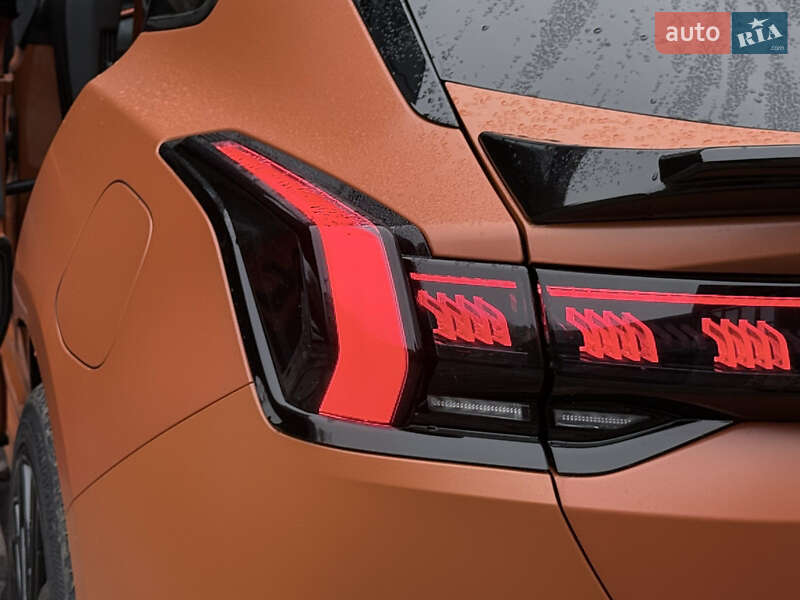 Внедорожник / Кроссовер Zeekr 001 2023 в Черновцах