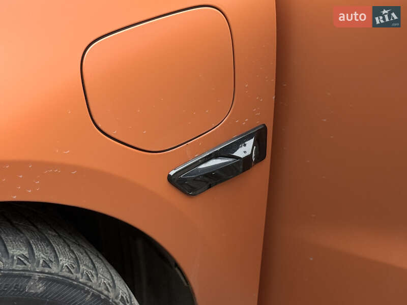 Внедорожник / Кроссовер Zeekr 001 2023 в Черновцах