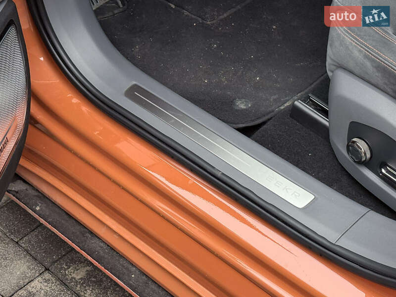 Внедорожник / Кроссовер Zeekr 001 2023 в Черновцах