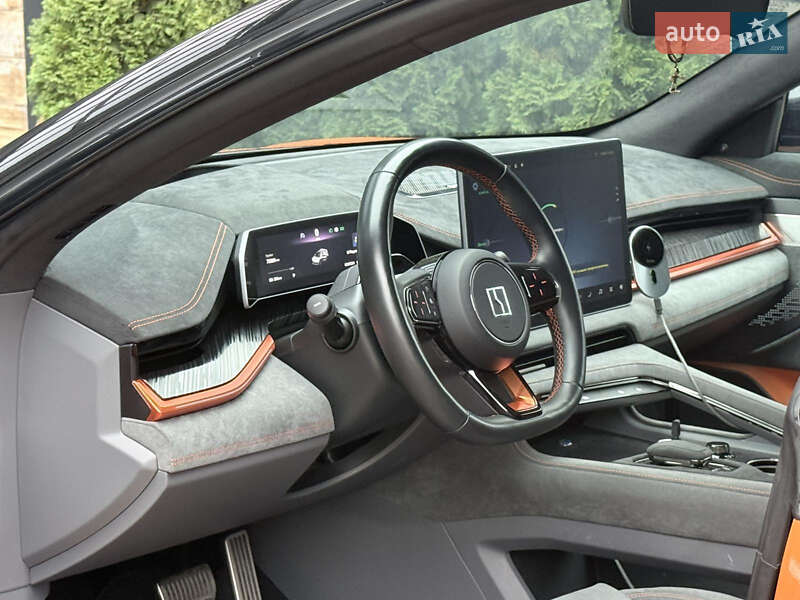 Внедорожник / Кроссовер Zeekr 001 2023 в Черновцах