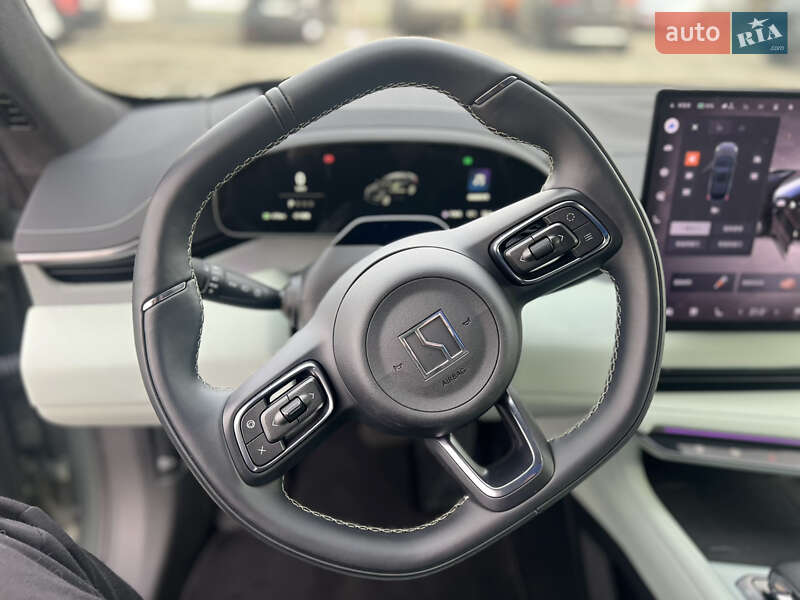 Позашляховик / Кросовер Zeekr 001 2024 в Луцьку фото 14 Позашляховик / Кросовер Zeekr 001 2024 в Луцьку