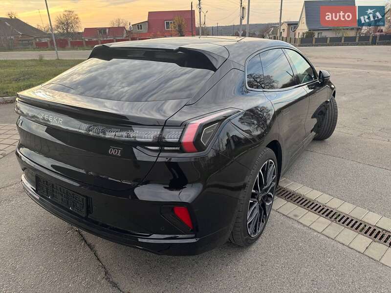 Позашляховик / Кросовер Zeekr 001 2025 в Києві