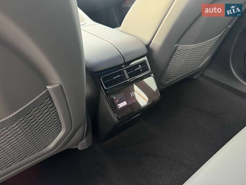 Позашляховик / Кросовер Zeekr 001 2025 в Києві