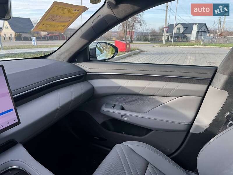 Позашляховик / Кросовер Zeekr 001 2025 в Києві фото 19 Позашляховик / Кросовер Zeekr 001 2025 в Києві