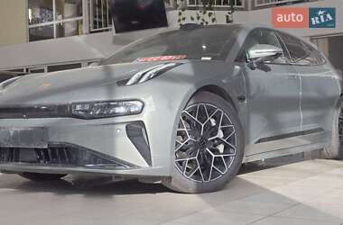 Позашляховик / Кросовер Zeekr 001 2024 в Дніпрі