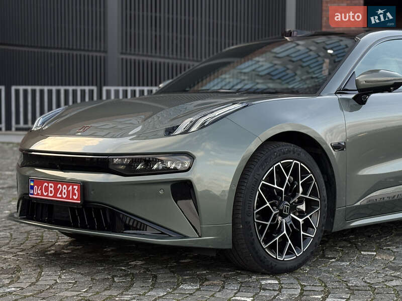 Позашляховик / Кросовер Zeekr 001 2024 в Дніпрі