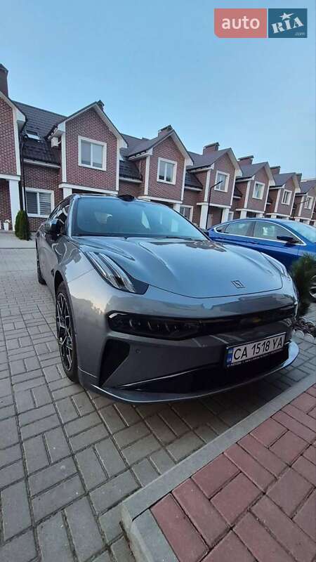 Внедорожник / Кроссовер Zeekr 001 2024 в Черкассах