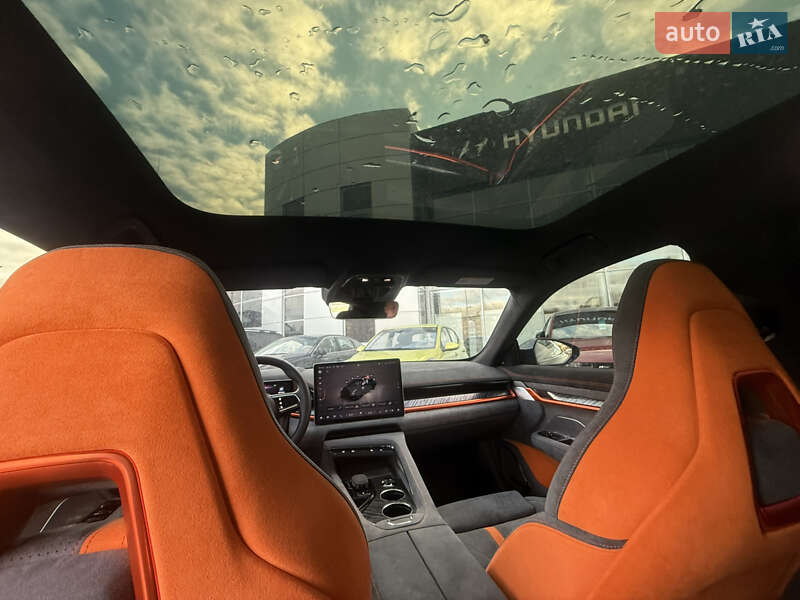 Позашляховик / Кросовер Zeekr 001 2023 в Києві