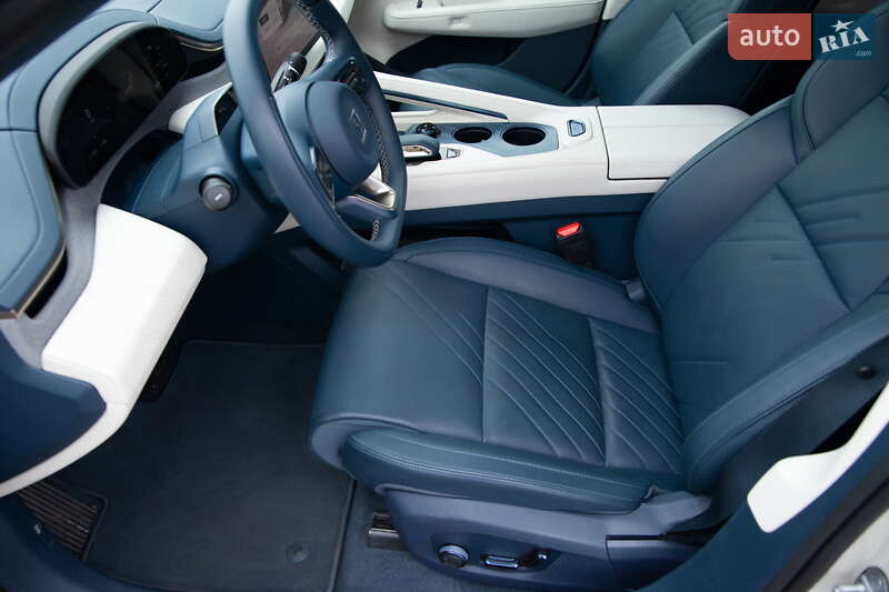 Внедорожник / Кроссовер Zeekr 001 2024 в Киеве