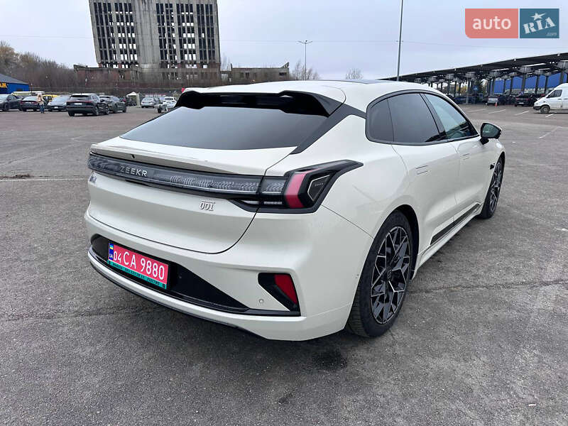 Позашляховик / Кросовер Zeekr 001 2024 в Львові
