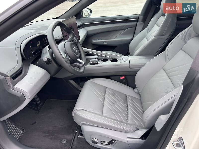 Позашляховик / Кросовер Zeekr 001 2024 в Львові