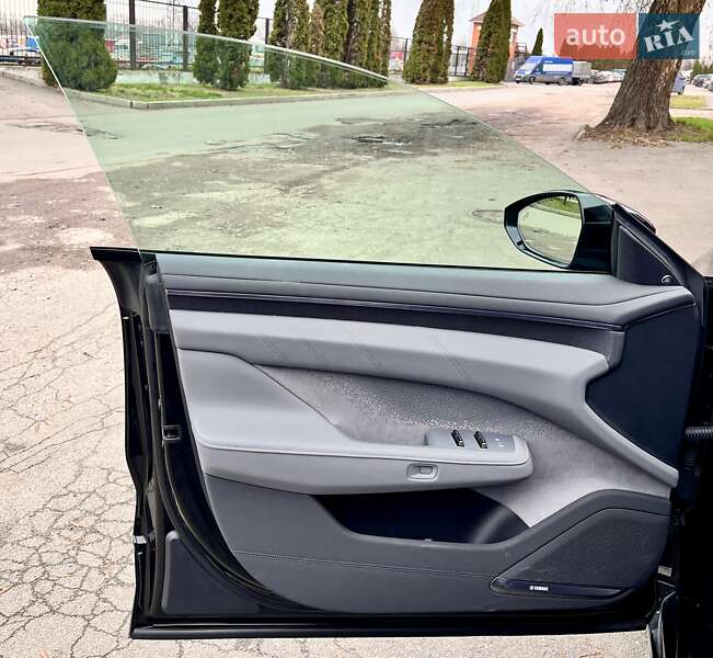 Позашляховик / Кросовер Zeekr 001 2025 в Києві