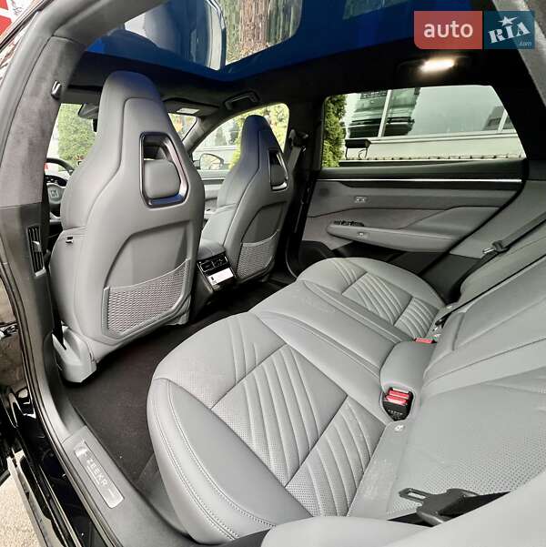 Позашляховик / Кросовер Zeekr 001 2025 в Києві