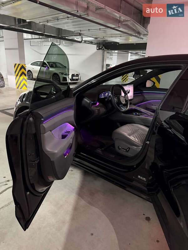 Позашляховик / Кросовер Zeekr 001 2024 в Києві