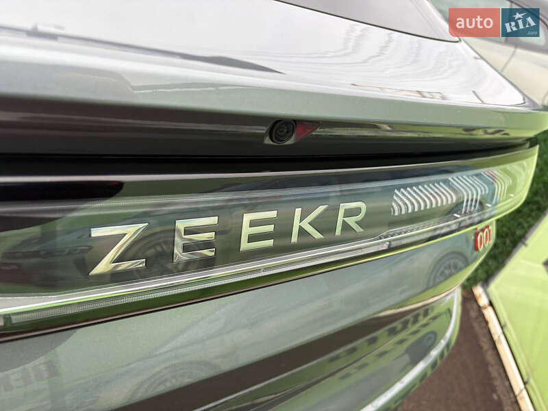 Внедорожник / Кроссовер Zeekr 001 2025 в Киеве