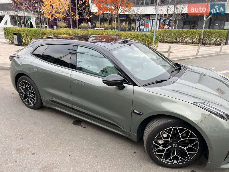 Внедорожник / Кроссовер Zeekr 001 2024 в Киеве