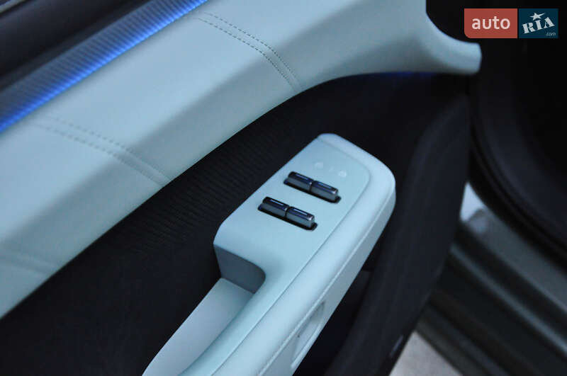 Позашляховик / Кросовер Zeekr 001 2024 в Одесі