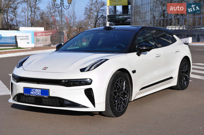 Позашляховик / Кросовер Zeekr 001 2024 в Одесі