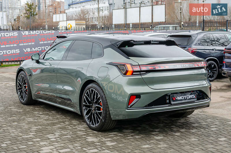 Внедорожник / Кроссовер Zeekr 001 2024 в Киеве