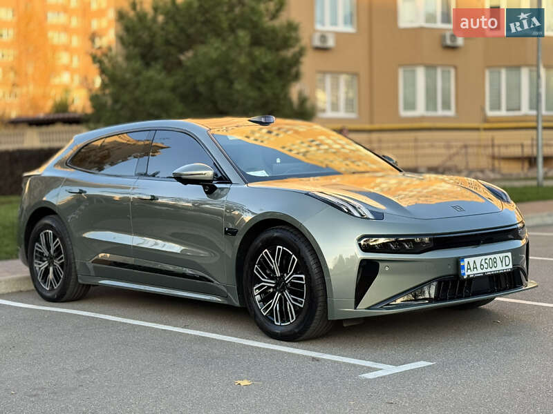 Позашляховик / Кросовер Zeekr 001 2024 в Києві