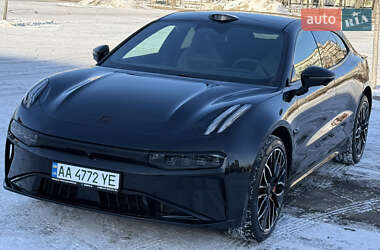 Внедорожник / Кроссовер Zeekr 001 2025 в Киеве