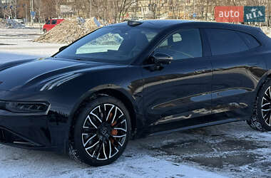 Внедорожник / Кроссовер Zeekr 001 2025 в Киеве