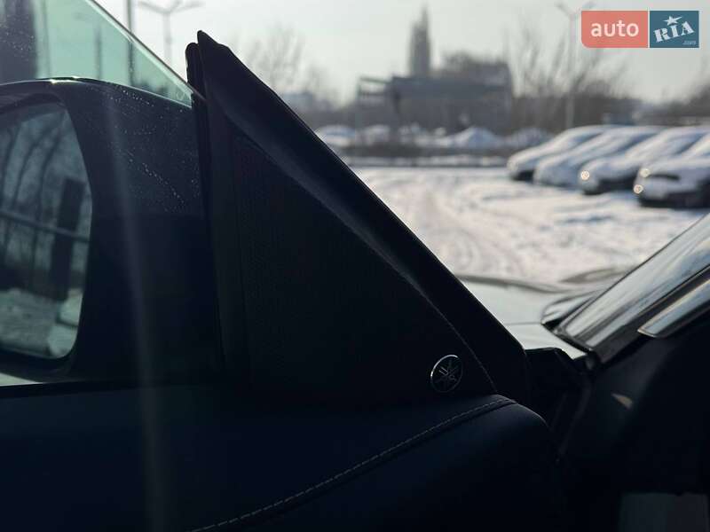 Внедорожник / Кроссовер Zeekr 001 2024 в Каменец-Подольском