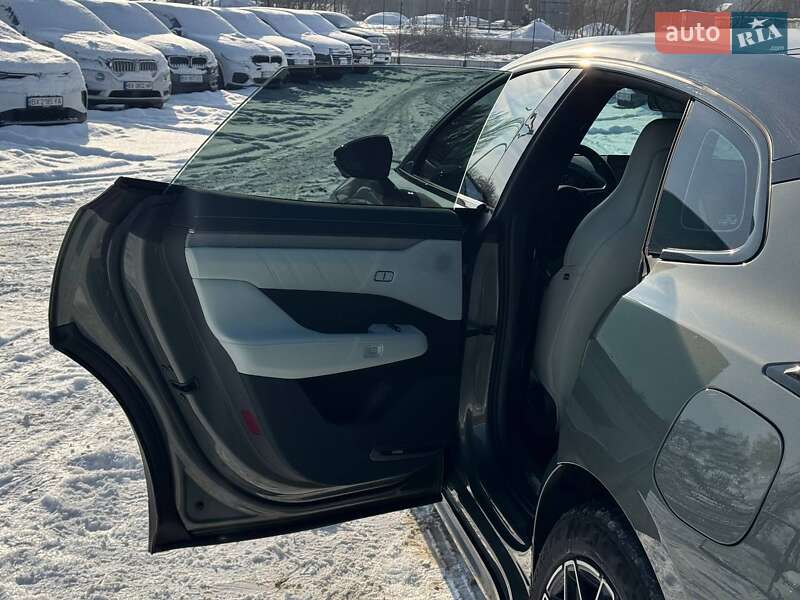 Внедорожник / Кроссовер Zeekr 001 2024 в Каменец-Подольском