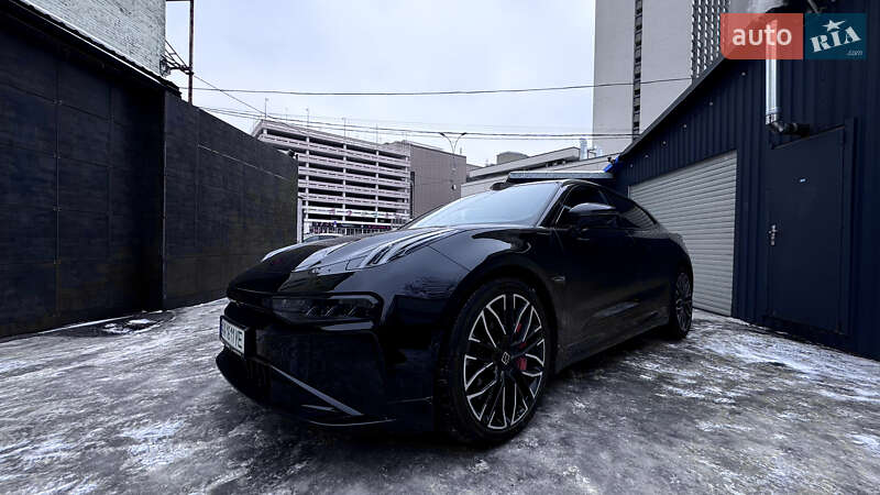 Позашляховик / Кросовер Zeekr 001 2024 в Києві