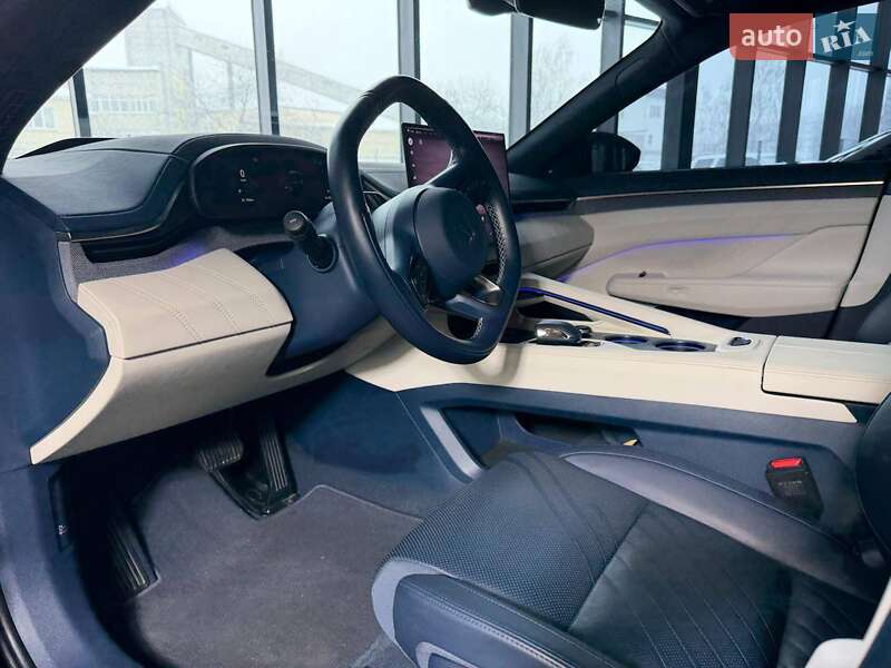 Внедорожник / Кроссовер Zeekr 001 2024 в Киеве