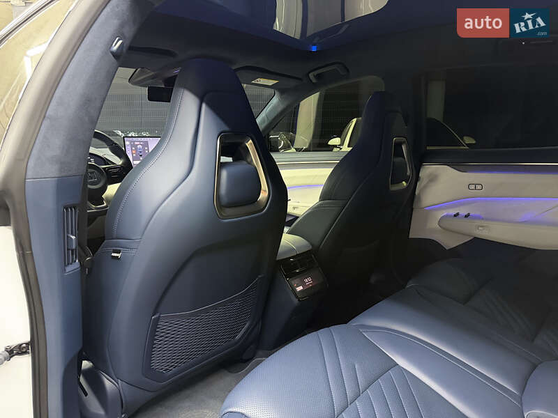 Внедорожник / Кроссовер Zeekr 001 2024 в Одессе