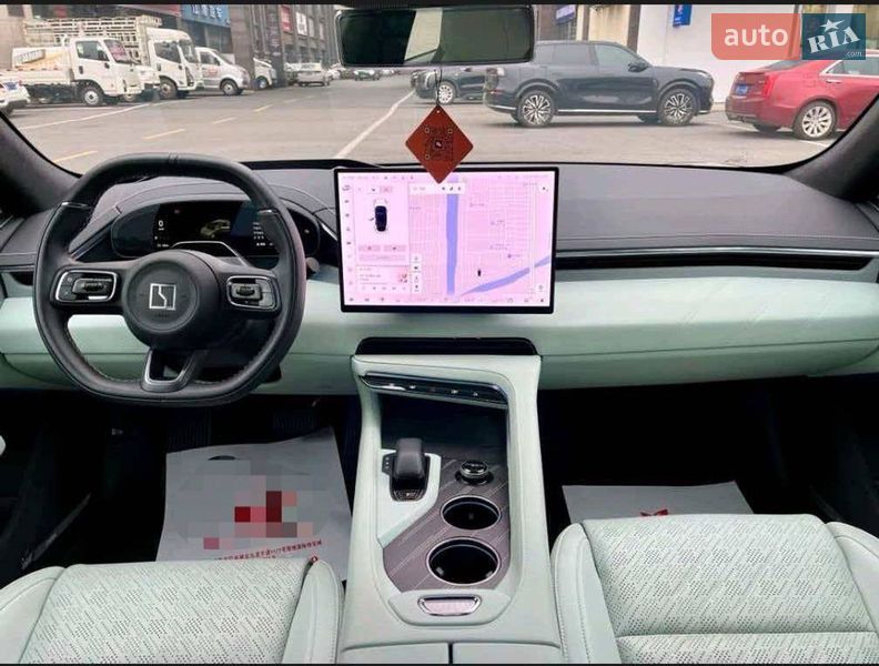 Внедорожник / Кроссовер Zeekr 001 2024 в Киеве