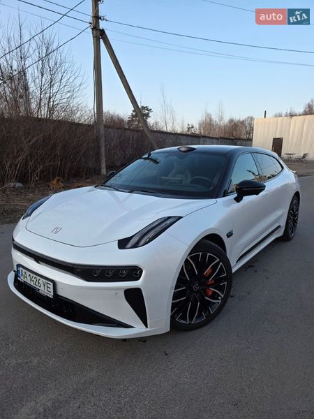 Zeekr 001 2025 Zeekr 001 2025