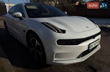 Внедорожник / Кроссовер Zeekr 001 2022 в Ровно