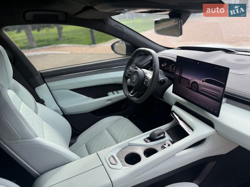 Внедорожник / Кроссовер Zeekr 001 2024 в Одессе