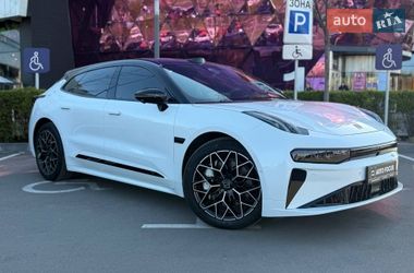 Позашляховик / Кросовер Zeekr 001 2024 в Києві
