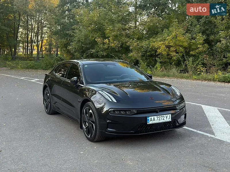 Zeekr 001