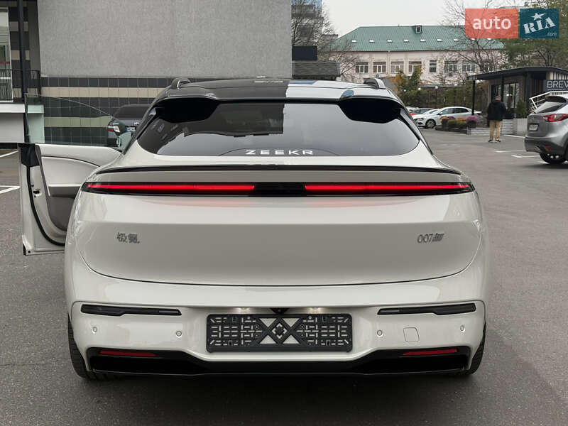 Универсал Zeekr 007 GT 2025 в Киеве