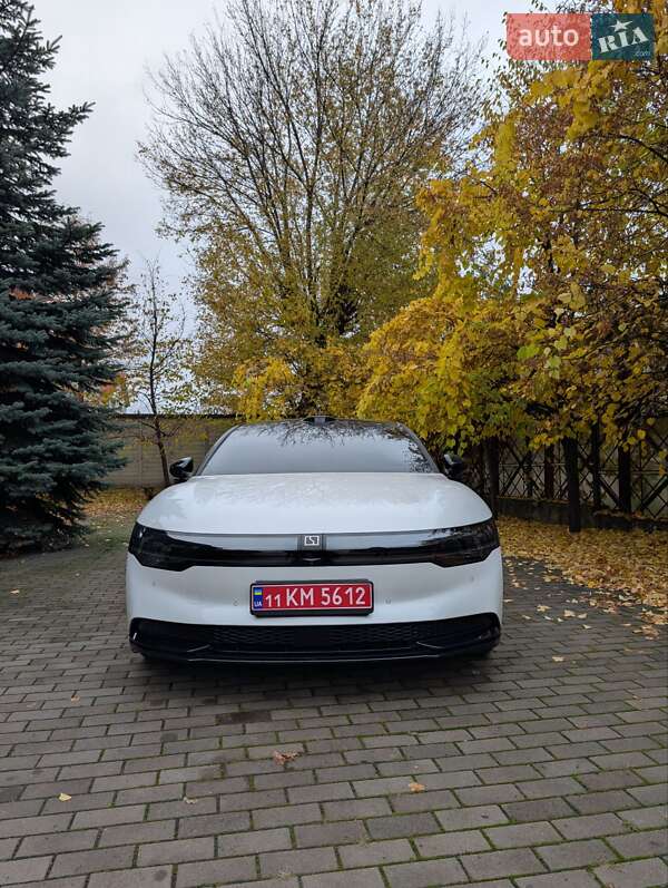 Седан Zeekr 007 2024 в Киеве фото 3 Седан Zeekr 007 2024 в Киеве