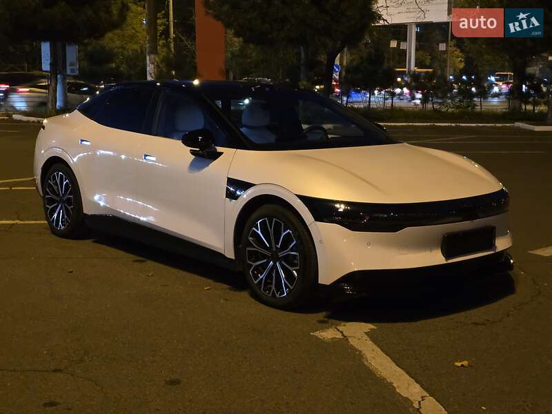 Седан Zeekr 007 2024 в Одесі