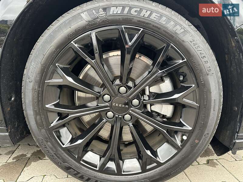 Седан Zeekr 007 2024 в Одесі фото 93 Седан Zeekr 007 2024 в Одесі