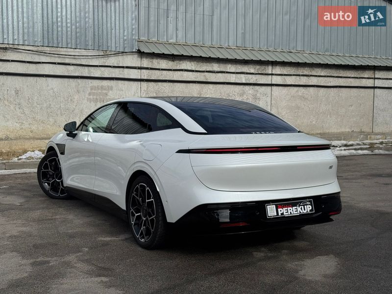 Седан Zeekr 007 2023 в Киеве