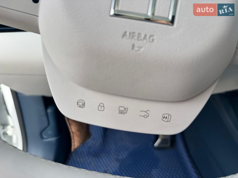 Седан Zeekr 007 2023 в Киеве