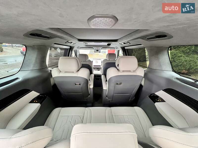 Мінівен Zeekr 009 2024 в Києві