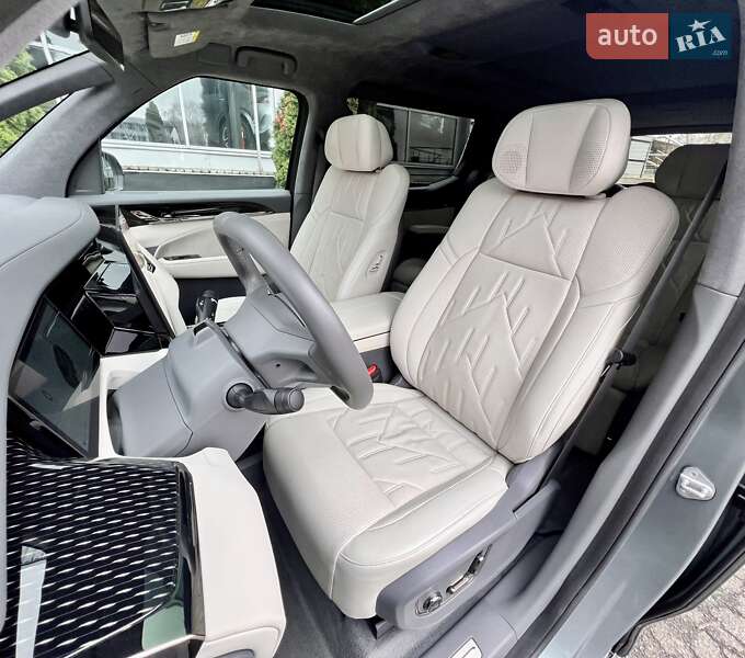 Мінівен Zeekr 009 2024 в Києві