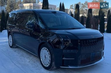 Минивэн Zeekr 009 2025 в Киеве