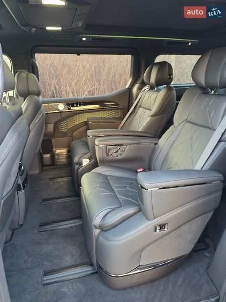 Минивэн Zeekr 009 2025 в Киеве фото 12 Минивэн Zeekr 009 2025 в Киеве