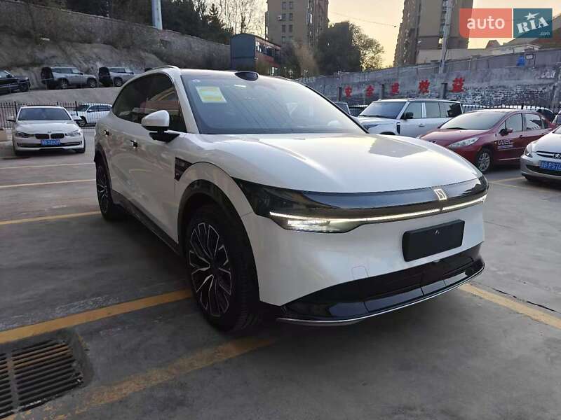 Zeekr 7X 2024