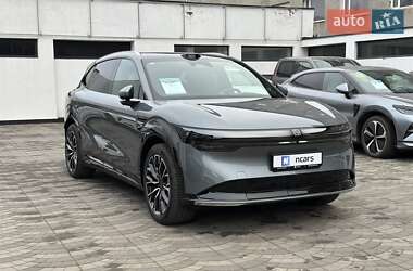 Внедорожник / Кроссовер Zeekr 7X 2024 в 