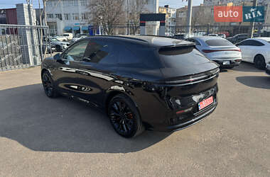 Позашляховик / Кросовер Zeekr 7X 2024 в 